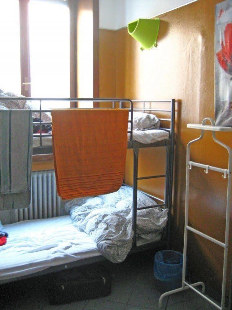 Koala Hostel Milano Exterior foto